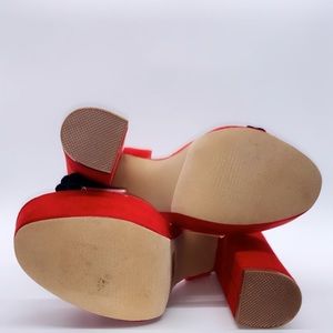 Platform heels